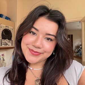 Meet your Posher, Yazmin